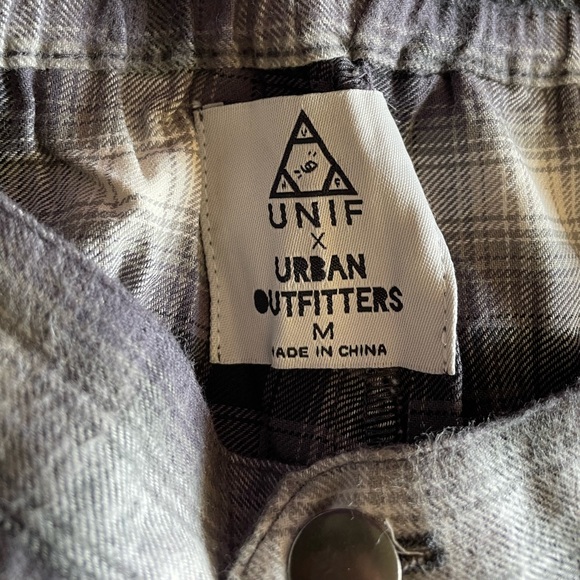 UNIF Ty plaid shorts skort - Picture 2 of 4